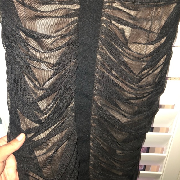 PRICE DROP! Beautiful BCBG dress - Picture 6 of 7